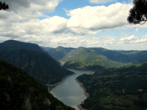 serbia-travel-drina-glimpses-of-the-world