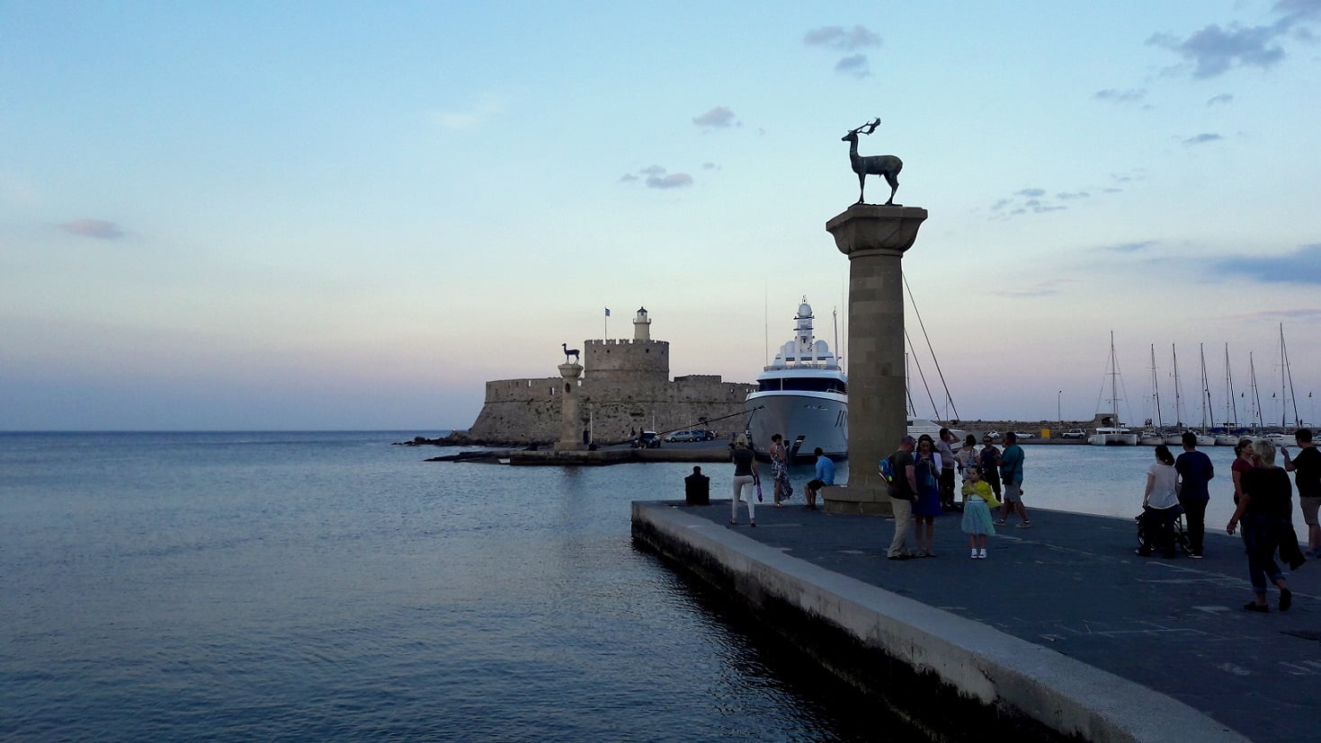 rhodes-island-greece-colossus-glimpses-of-the-world