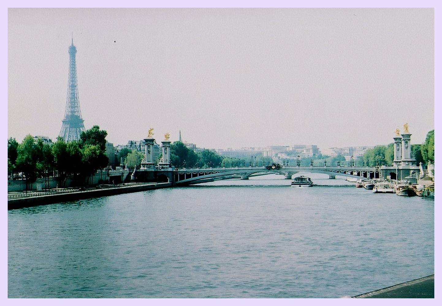 France-Paris-river-Glimpses-of-the-World