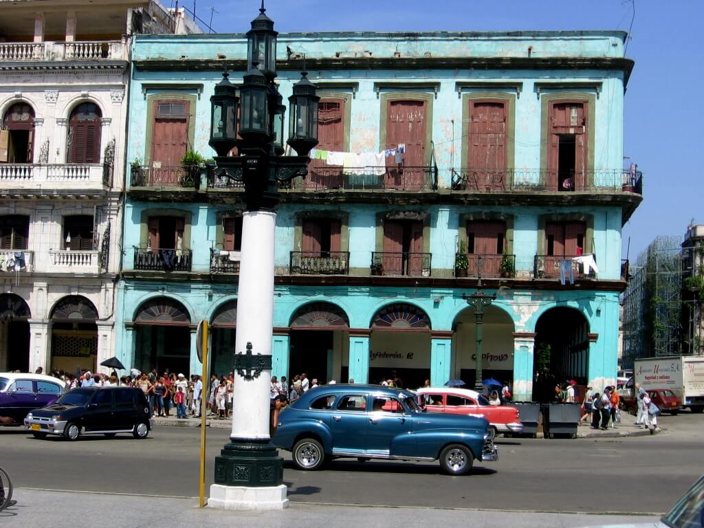 Cuba-Havana-Glimpses-of-The-World