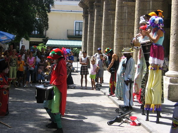 Entertainment group at Plaza de Armas in Havana