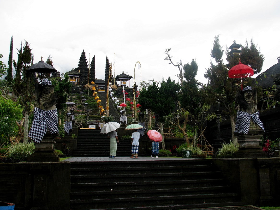 Travel-to-Bali-Mother-Temple-Glimpses-of-The-World