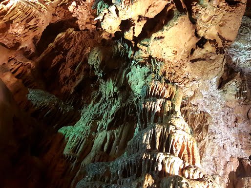 Serbia-travel-Despotovac-Resava-cave-Glimpses-of-The-World