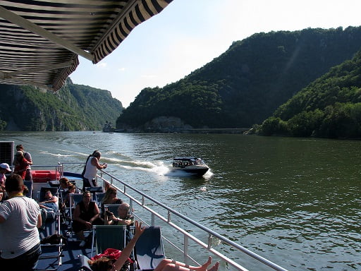 Serbia-travel-Iron-Gate-Danube-Glimpses-of-The-World