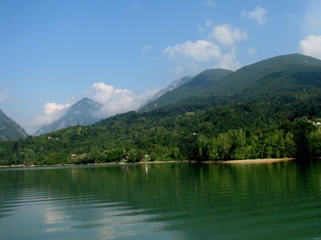 Serbia-travel-Drina-Glimpses-of-The-World