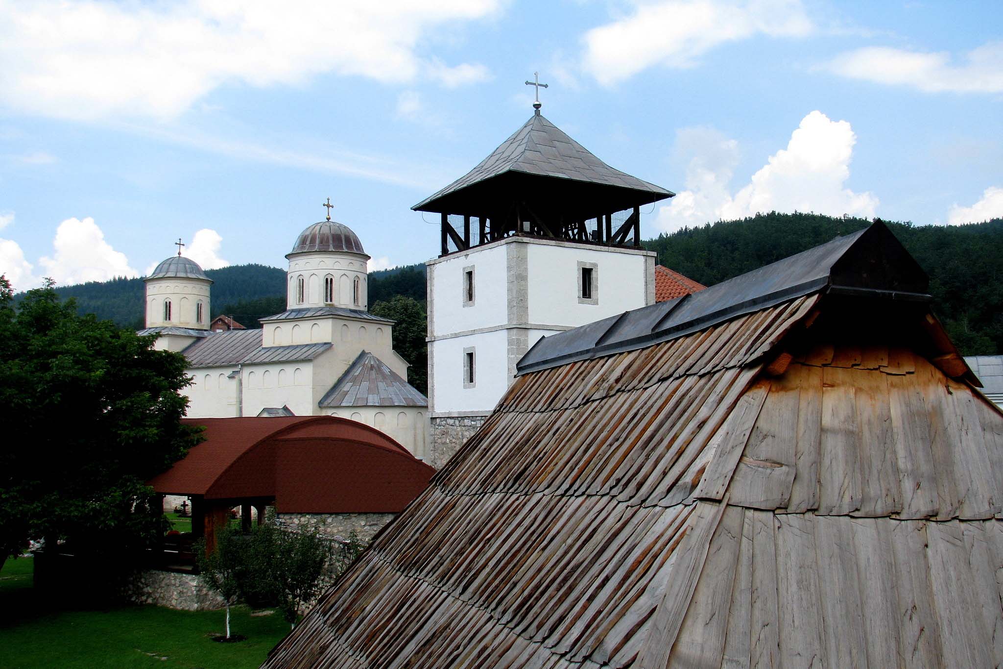 Serbia-travel-Mileseva-Monastery-Glimpses-of-The-World