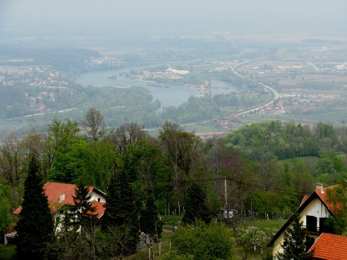 Serbia-travel-Loznica-Gucevo-Glimpses-of-the-World