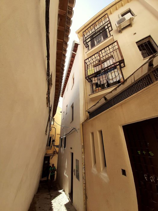 Granada-Andalusia-Spain-Albaicin-Glimpses-of-the-World