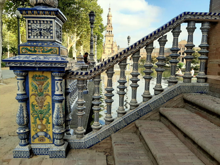 Seville-Spain-Plaza-de-Espanya-Glimpses-of-the-World