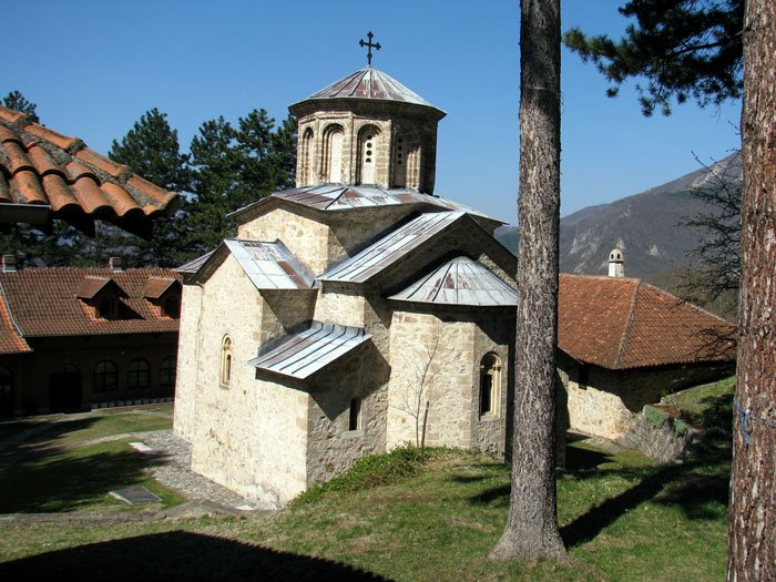 St-Trojice-Ovcar-Serbia-Glimpses-of-the-World