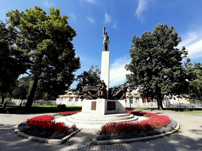 Kragujevac-Serbia-blog-Glimpses-of-the-World