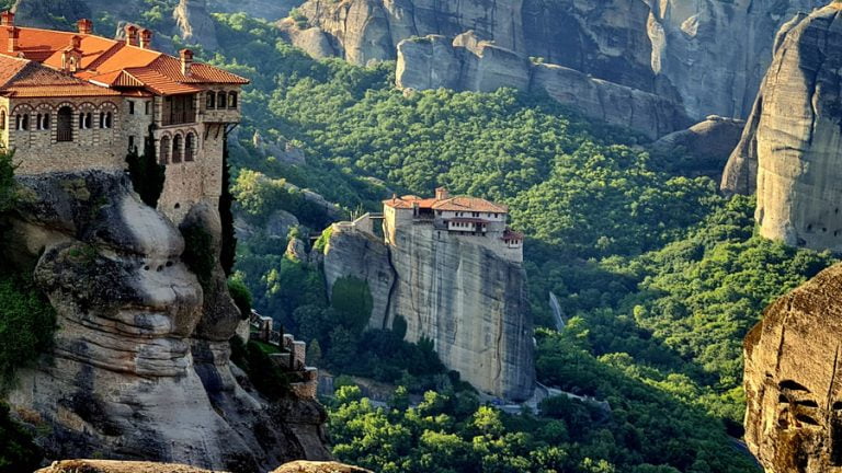 METEORA GREECE MONASTERY :: How to visit, what to see