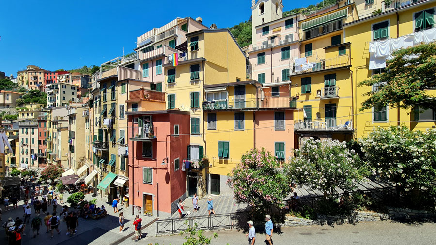 Riomaggiore colorful facades
