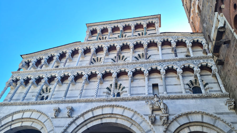 Lucca Cathedral facade