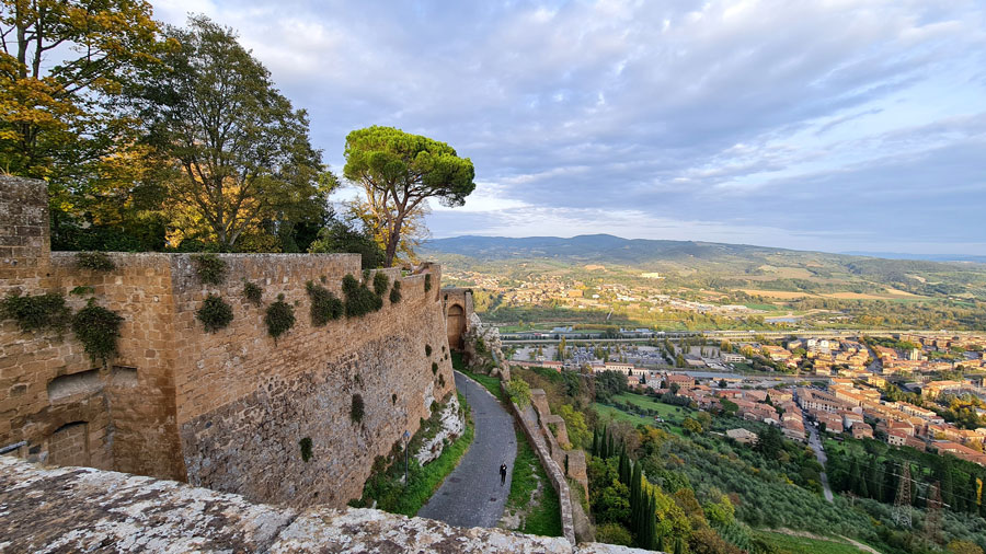Valley beneath Orvieto